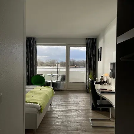 Faehrhaus Farge 4* بريمين