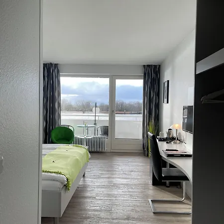 ホテル Faehrhaus Farge 4*