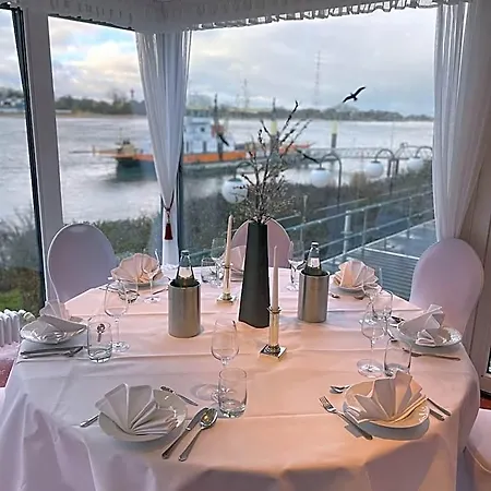 Hotel Faehrhaus Farge 4*