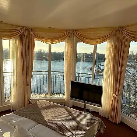 Faehrhaus Farge 4* Bremen
