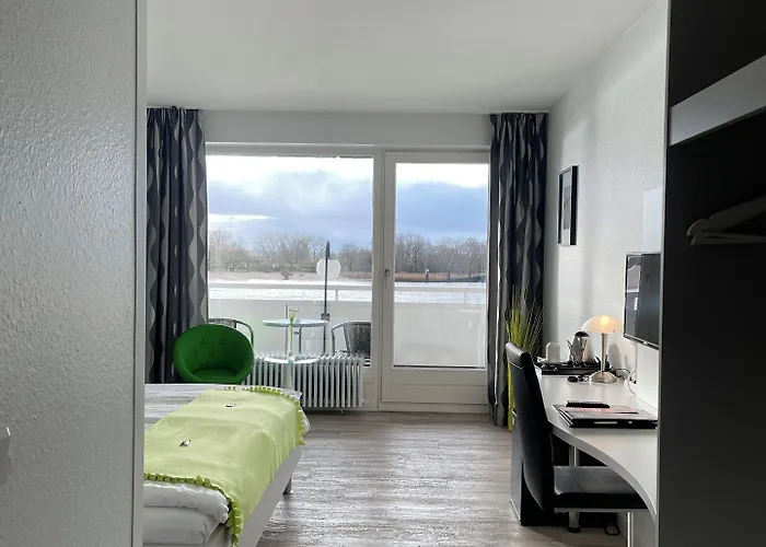 Otel Faehrhaus Farge 4*