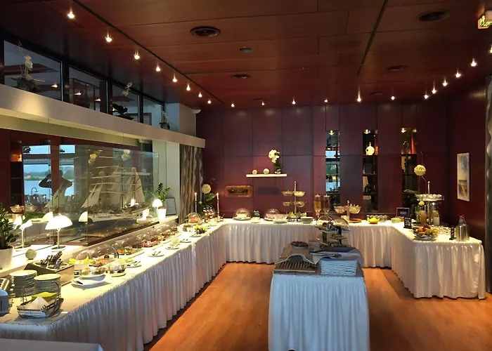 Otel Faehrhaus Farge 4*